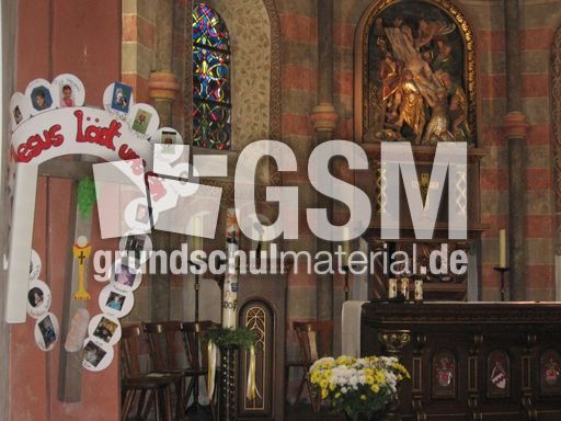 Altar.JPG
